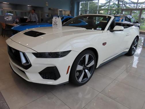 2025 Ford Mustang GT Premium