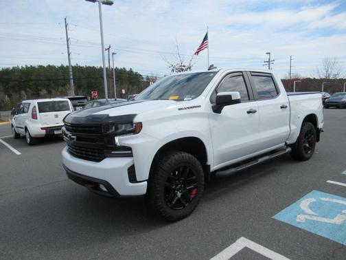 Photo 3 of 38 of 2021 Chevrolet Silverado 1500 RST