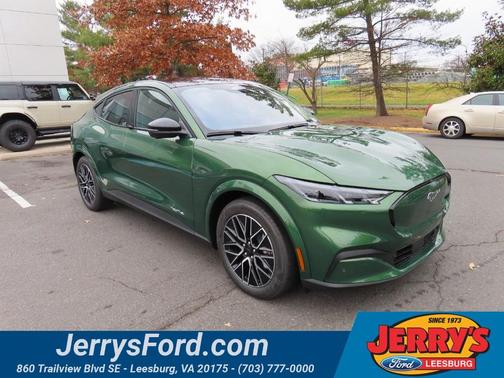 2025 Ford Mustang Mach-E Premium