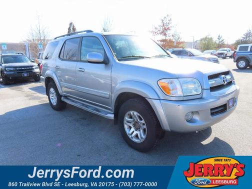 2005 Toyota Sequoia SR5