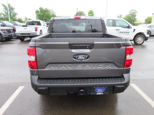 Carbonized Gray Metallic 2026 Ford Maverick XLT