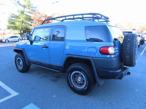 2014 Toyota FJ Cruiser Base