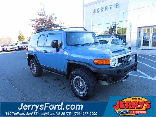 2014 Toyota FJ Cruiser Base