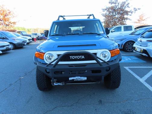 2014 Toyota FJ Cruiser Base