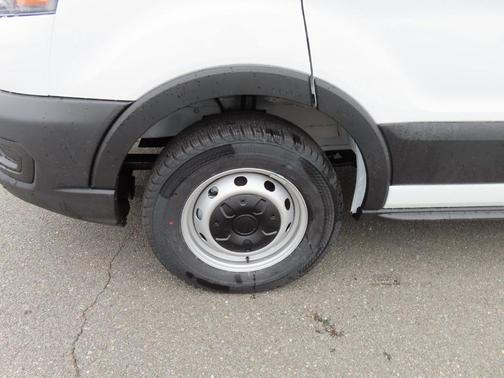 2026 Ford Transit-250 148 WB Medium Roof Cargo