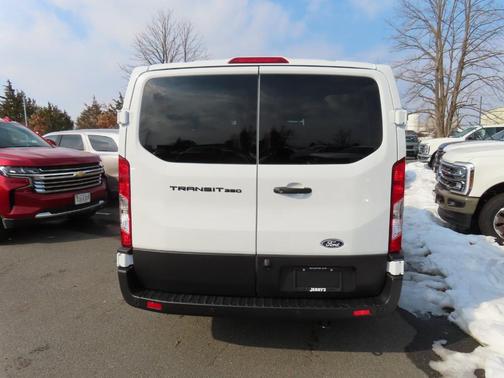 2026 Ford Transit-350 XL