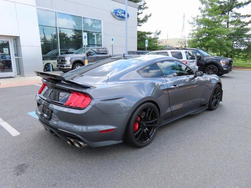 2021 Ford Shelby GT500 Base