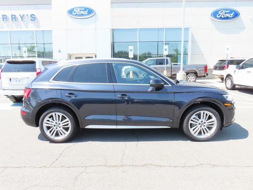 2018 Audi Q5 2.0T Premium Plus