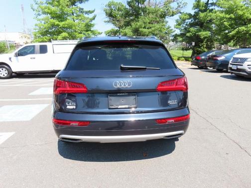 2018 Audi Q5 2.0T Premium Plus