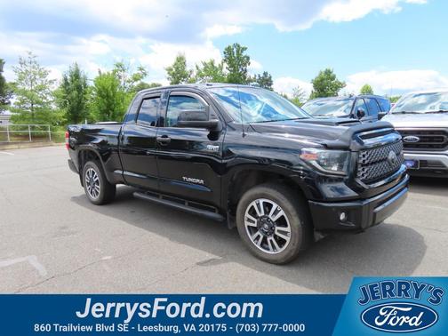 Midnight Black Metallic 2019 Toyota Tundra SR5
