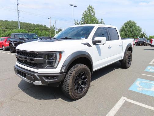 Oxford White 2023 Ford F-150 Raptor