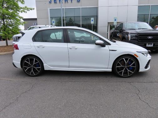 2022 Volkswagen Golf R 2.0T