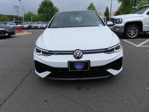 2022 Volkswagen Golf R 2.0T