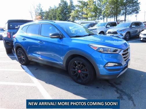 2017 Hyundai TUCSON Night