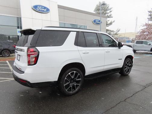 2021 Chevrolet Tahoe RST
