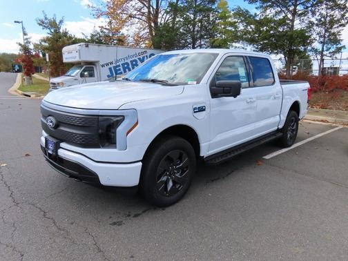 2025 Ford F-150 Lightning Flash