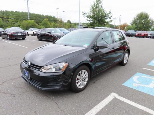 2015 Volkswagen Golf TSI S 4-Door