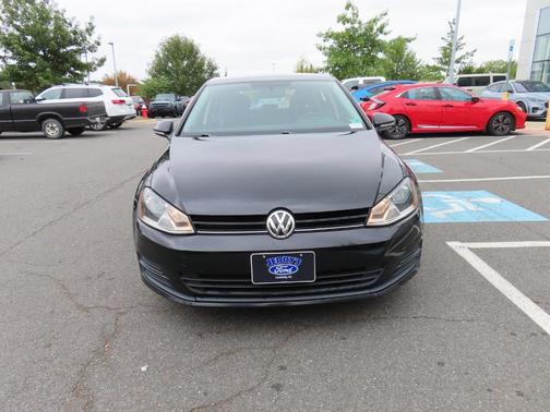 2015 Volkswagen Golf TSI S 4-Door