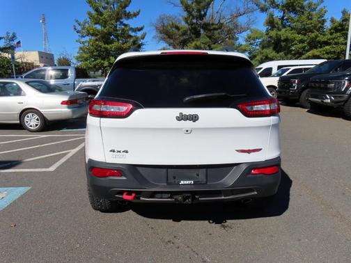 2017 Jeep Cherokee Trailhawk