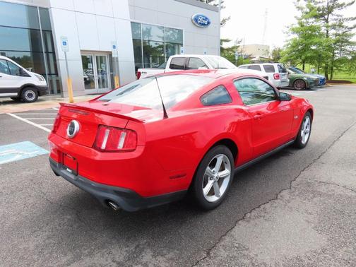 2011 Ford Mustang GT Premium
