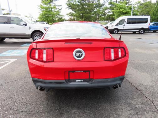 2011 Ford Mustang GT Premium