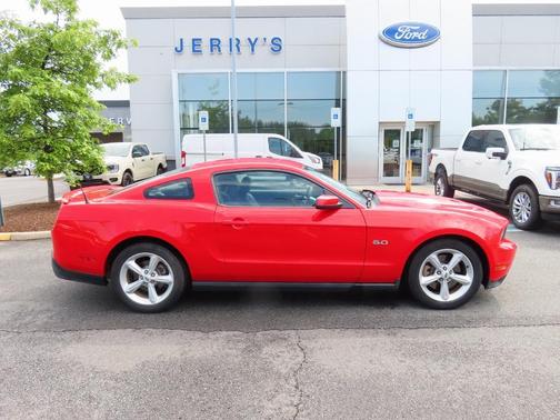 2011 Ford Mustang GT Premium