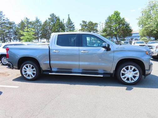 Satin Steel Metallic 2019 Chevrolet Silverado 1500 High Country