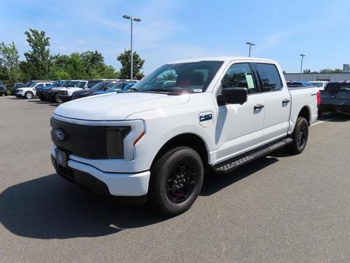 2025 Ford F-150 Lightning XLT