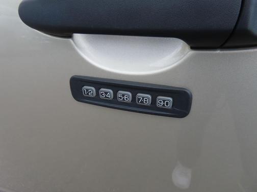 Gold Leaf Metallic 2010 Ford Escape XLT