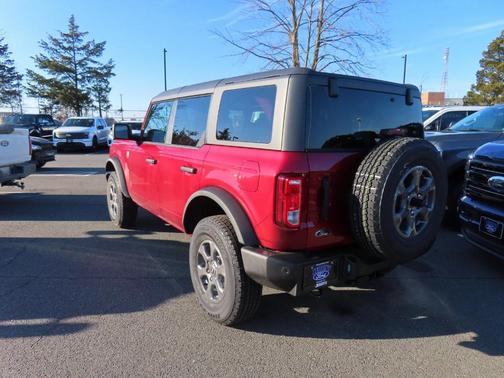 Ruby Red Metallic Tinted Clearcoat 2025 Ford Bronco Big Bend