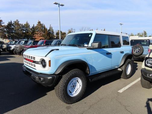 2025 Ford Bronco Heritage Edition