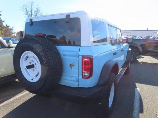 2025 Ford Bronco Heritage Edition