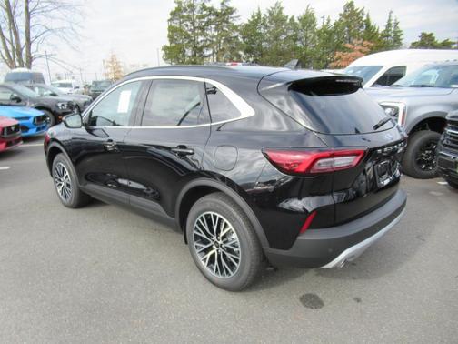 2025 Ford Escape PHEV