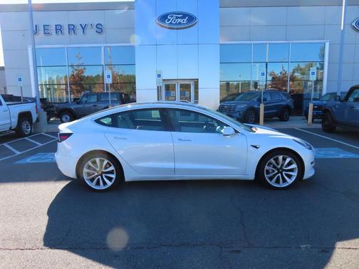 2020 Tesla Model 3 Standard Range Plus