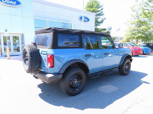 2023 Ford Bronco Black Diamond
