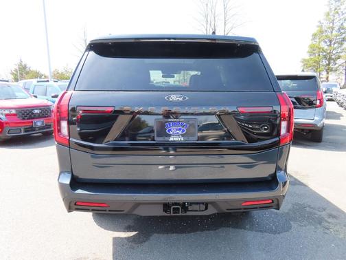 Stone Blue Metallic 2026 Ford Expedition Tremor