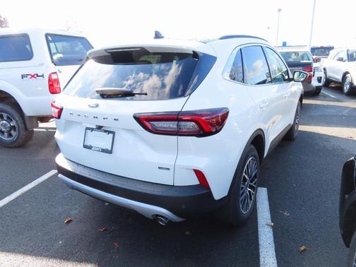2025 Ford Escape PHEV