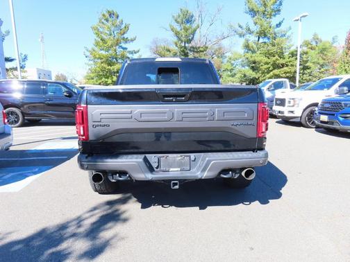 2017 Ford F-150 Raptor