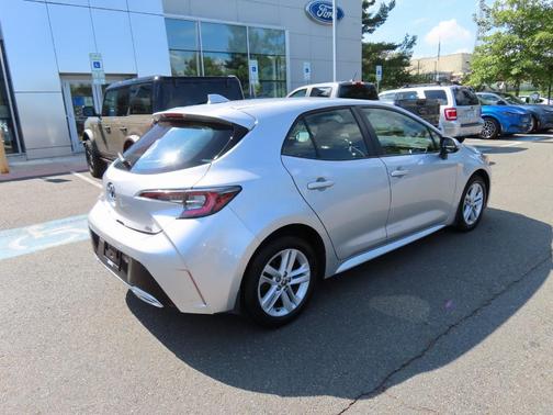 2021 Toyota Corolla Hatchback SE