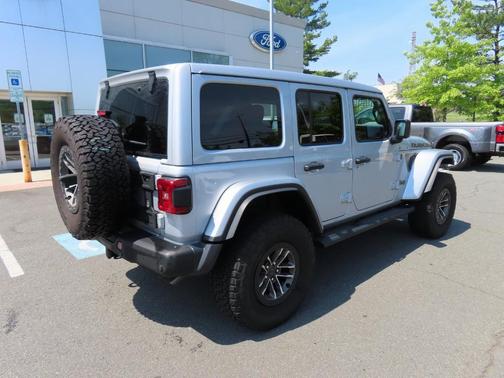 2024 Jeep Wrangler Rubicon 392