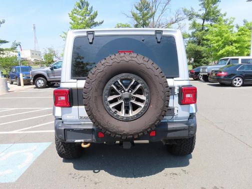 2024 Jeep Wrangler Rubicon 392