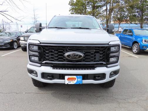 2025 Ford F-250 XLT