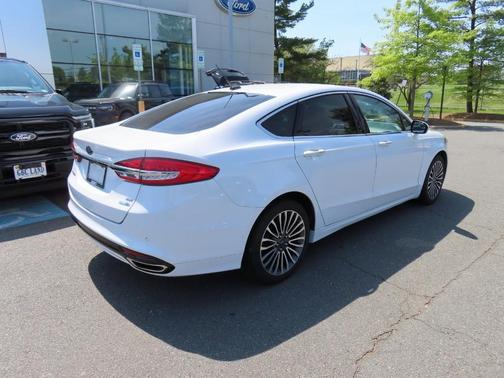 2017 Ford Fusion SE