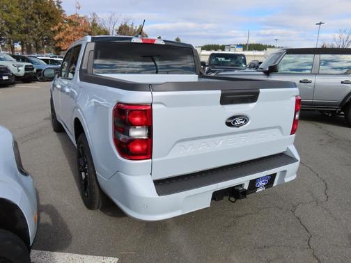 2026 Ford Maverick Lobo Standard