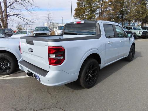 2026 Ford Maverick Lobo Standard