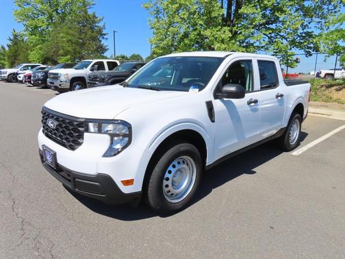 Oxford White 2026 Ford Maverick XL