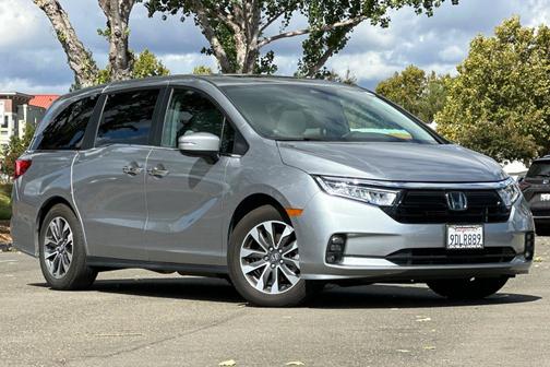 2023 Honda Odyssey 