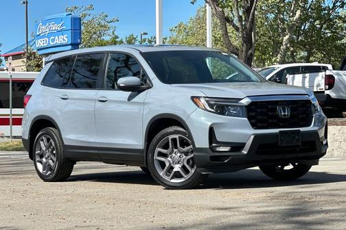 Sonic Gray Pearl 2023 Honda Passport