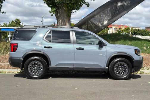 Sonic Gray Pearl 2026 Honda Passport