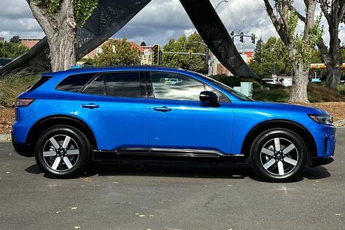 Pacific Blue Metallic 2025 Honda Prologue